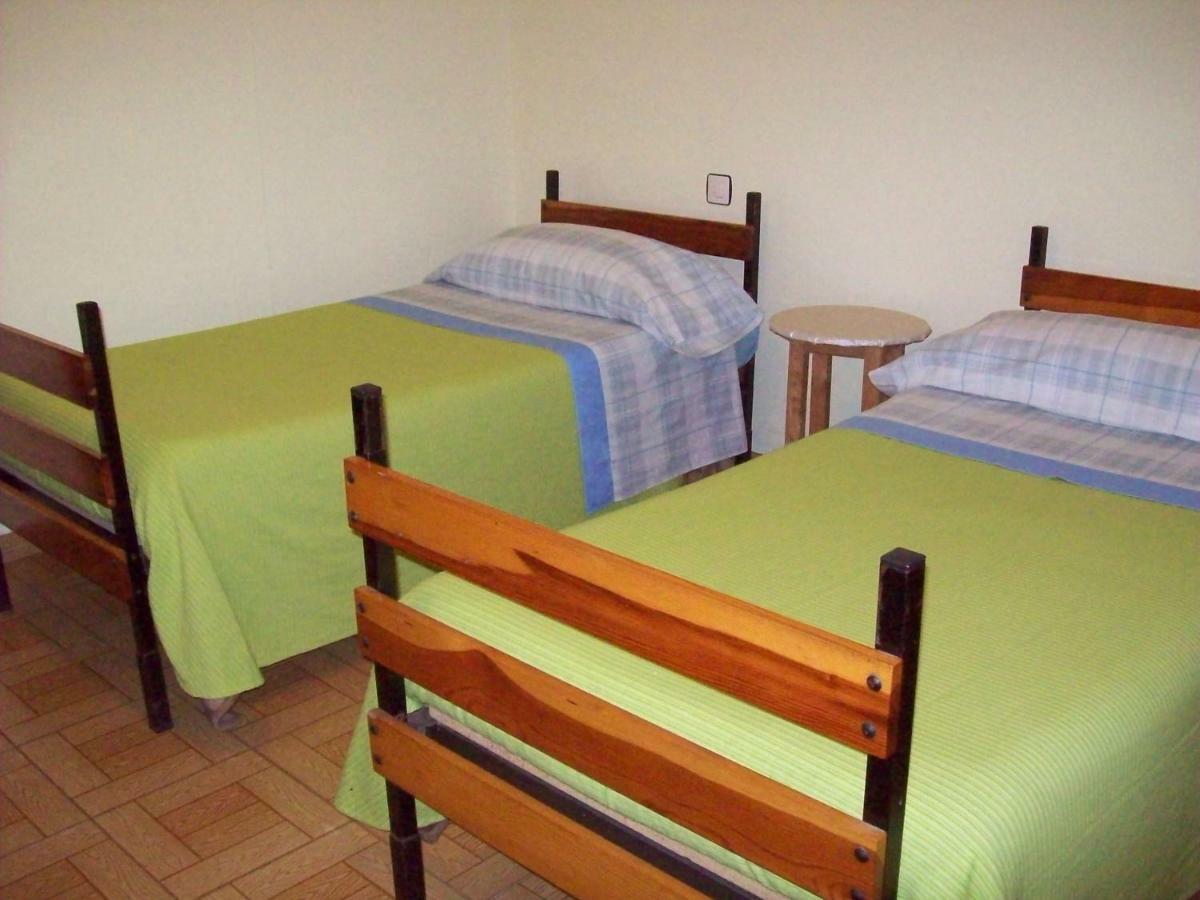 Pension Los Pinos Χιχόν Εξωτερικό φωτογραφία